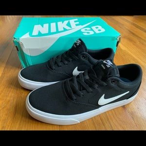 Nike SB Charge Canvas Shoes